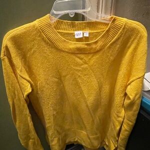 GAP Women's Sunny Yellow Crew Neck Sweater
